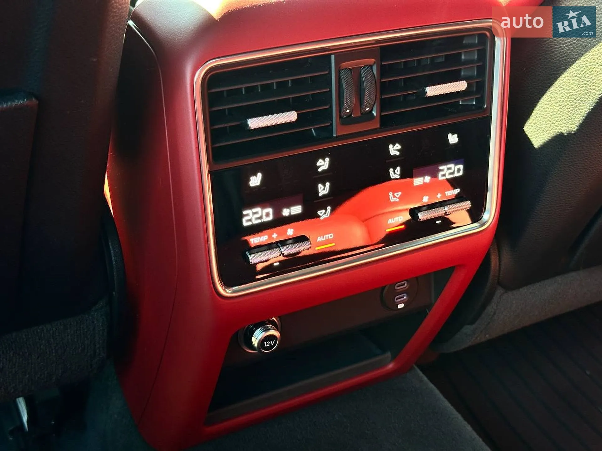 2022 Porsche Cayenne - мініатюра 26