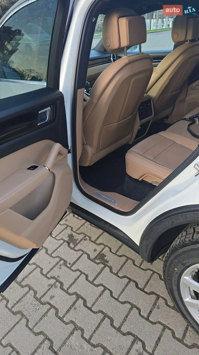 2019 Porsche Cayenne - мініатюра 34