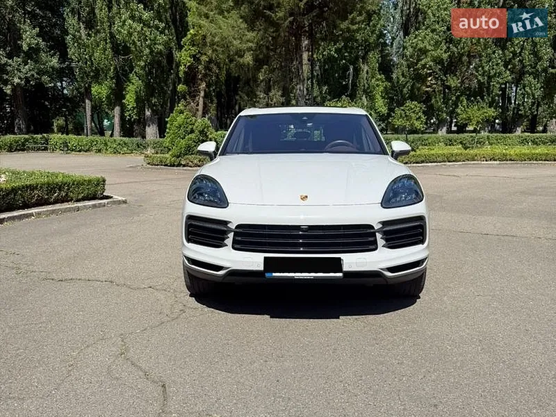 Porsche Cayenne 2022