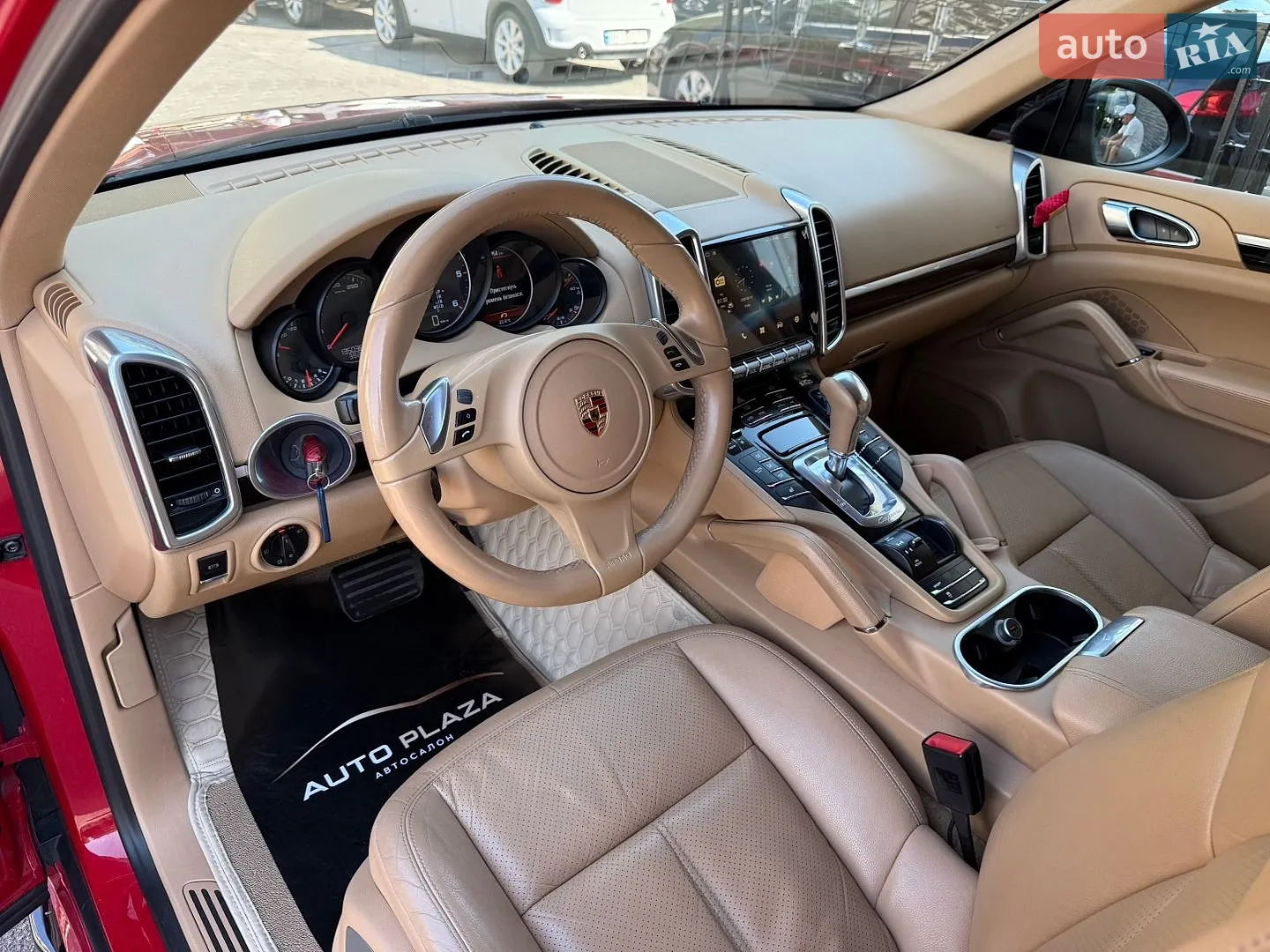 2013 Porsche Cayenne - мініатюра 29