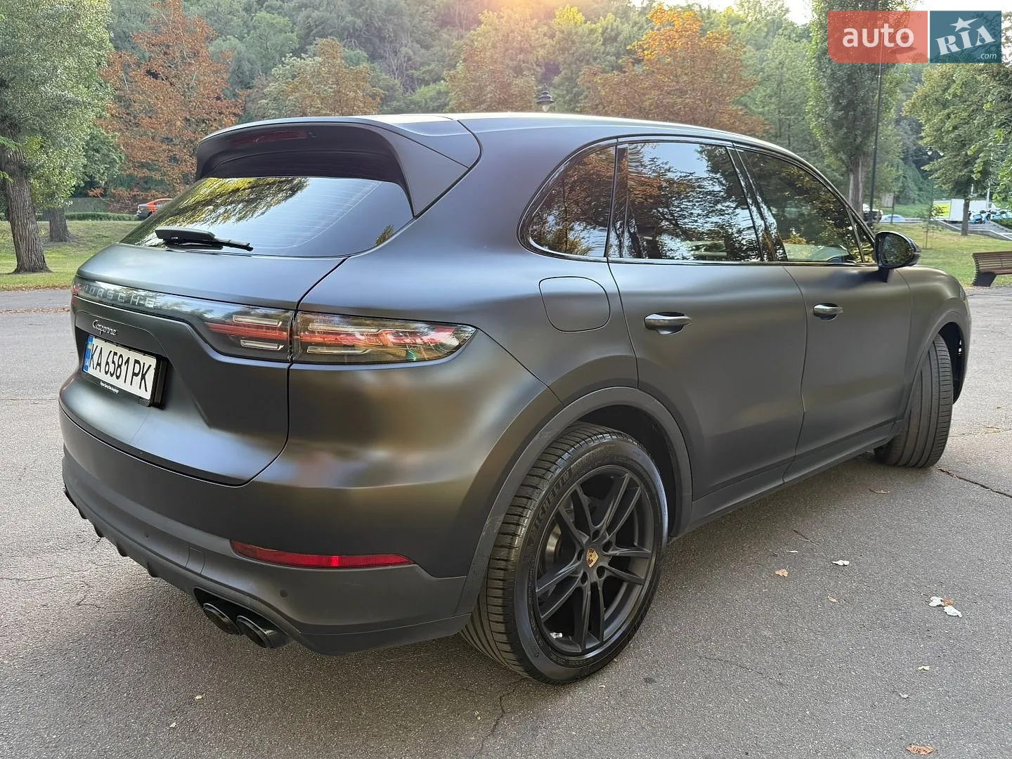 2019 Porsche Cayenne - мініатюра 5