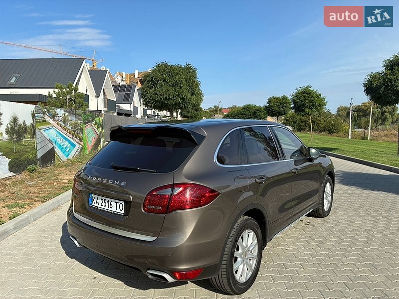 Внедорожник / Кроссовер Porsche Cayenne 2012 в Умани фото 5 Внедорожник / Кроссовер Porsche Cayenne 2012 в Умани