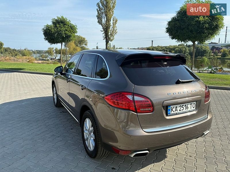 Внедорожник / Кроссовер Porsche Cayenne 2012 в Умани фото 6 Внедорожник / Кроссовер Porsche Cayenne 2012 в Умани