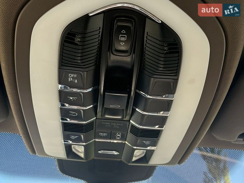 Внедорожник / Кроссовер Porsche Cayenne 2012 в Умани фото 11 Внедорожник / Кроссовер Porsche Cayenne 2012 в Умани