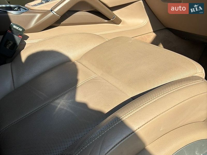 Внедорожник / Кроссовер Porsche Cayenne 2012 в Умани фото 22 Внедорожник / Кроссовер Porsche Cayenne 2012 в Умани