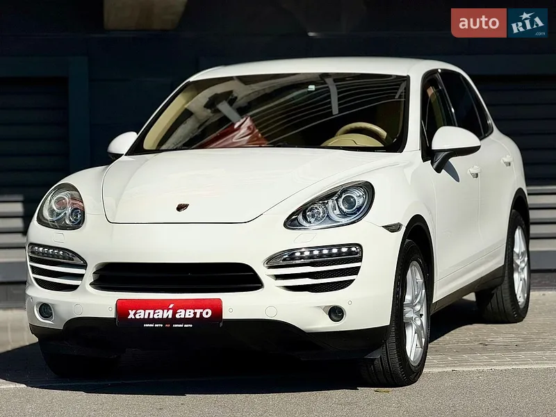 Porsche Cayenne 2011
