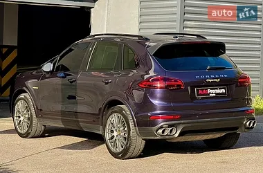 Porsche Cayenne 2017