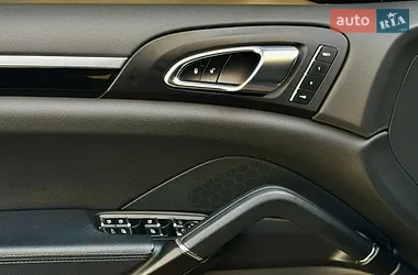 Porsche Cayenne 2017