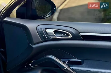 Porsche Cayenne 2017