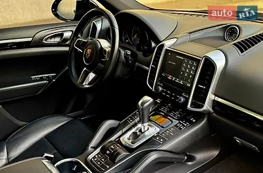 Porsche Cayenne 2017