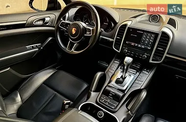 Porsche Cayenne 2017