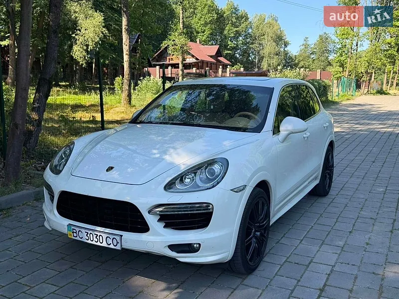 Porsche Cayenne 2011