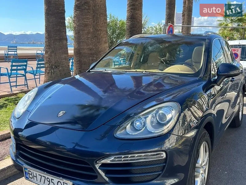 Porsche Cayenne 2012