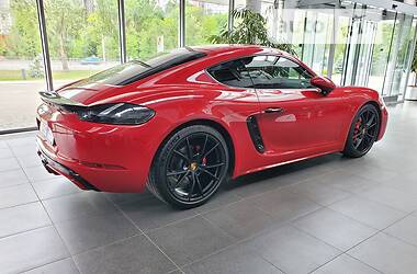 Купе Porsche Cayman 2018 в Днепре