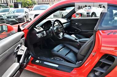 Купе Porsche Cayman 2017 в 