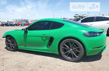 Купе Porsche Cayman 2023 в 