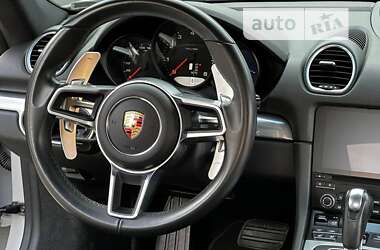 Купе Porsche Cayman 2017 в Днепре