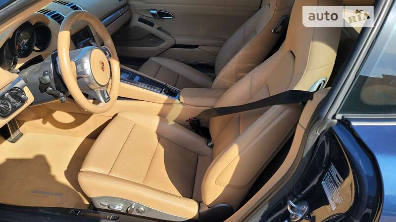 Купе Porsche Cayman 2014 в Киеве
