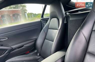 Купе Porsche Cayman 2017 в 