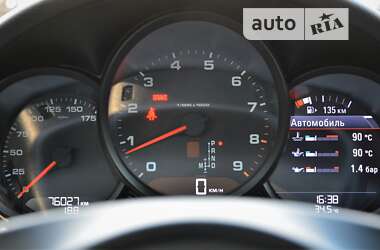 Купе Porsche Cayman 2013 в 
