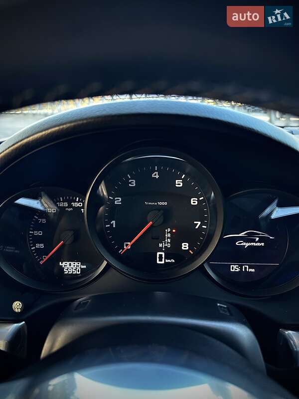 Купе Porsche Cayman 2017 в Львове