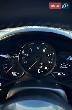 Купе Porsche Cayman 2017 в 