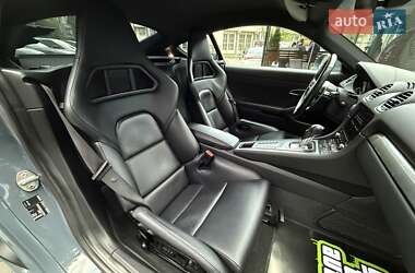 Купе Porsche Cayman 2018 в 