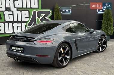 Купе Porsche Cayman 2018 в 