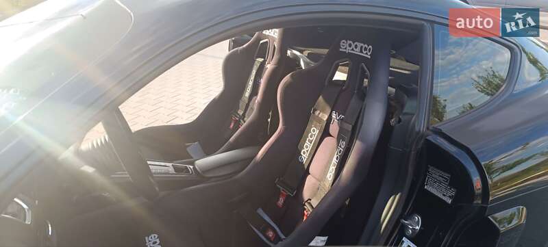 Купе Porsche Cayman 2013 в Ирпене