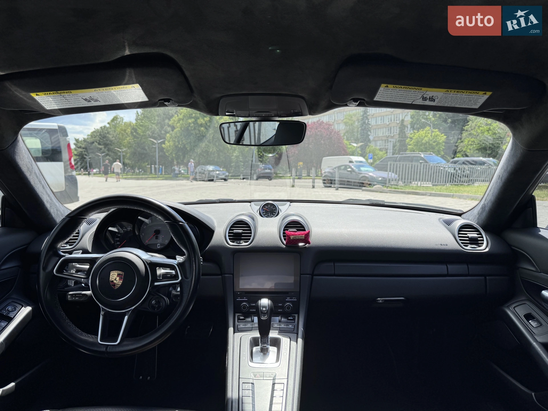 2017 Porsche Cayman - мініатюра 16