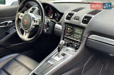 Купе Porsche Cayman 2016 в 