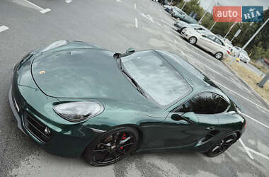 Купе Porsche Cayman 2015 в 