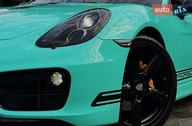 Купе Porsche Cayman 2014 в 
