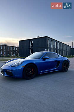 Купе Porsche Cayman 2017 в 