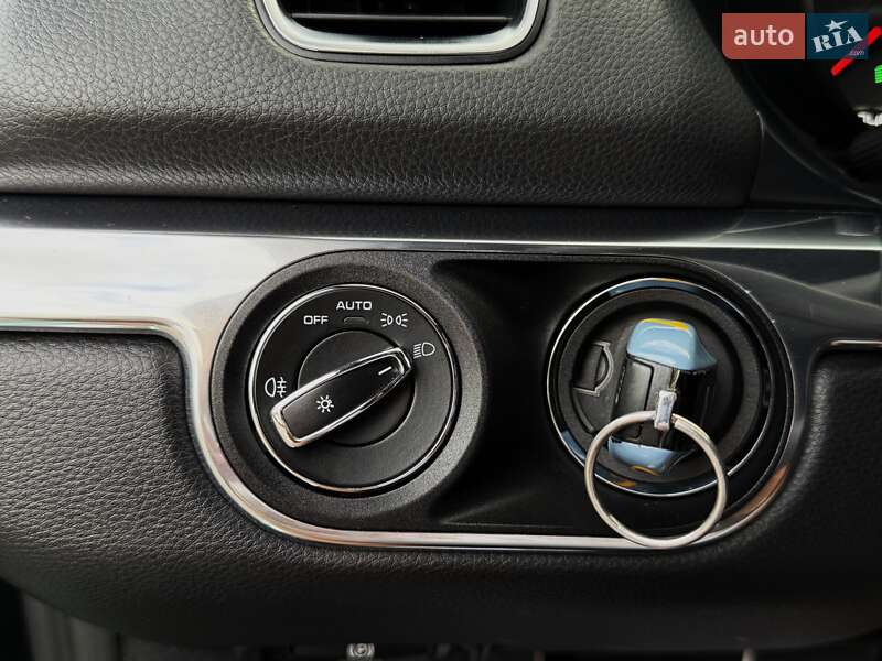 Купе Porsche Cayman 2014 в Киеве