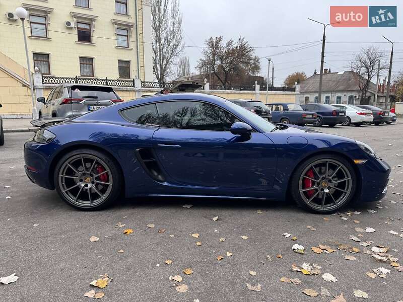 Купе Porsche Cayman 2022 в Запорожье