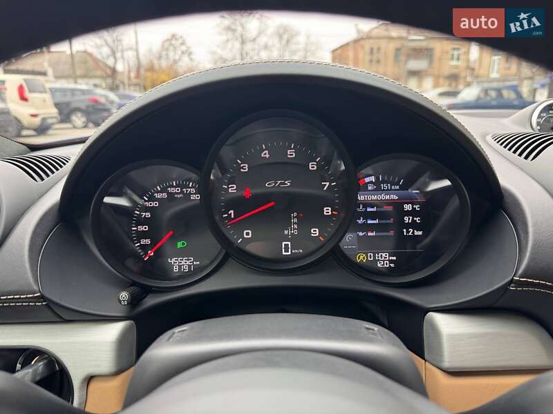 Купе Porsche Cayman 2022 в Запорожье