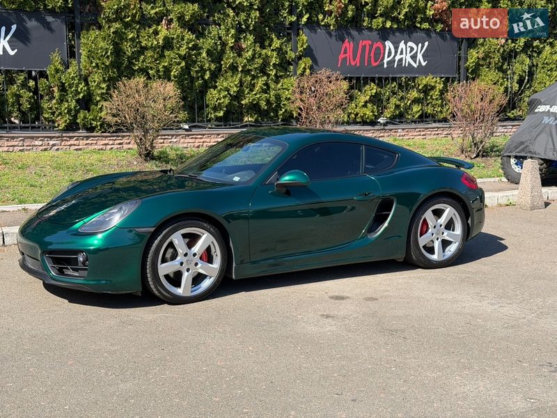 Купе Porsche Cayman 2015 в Киеве