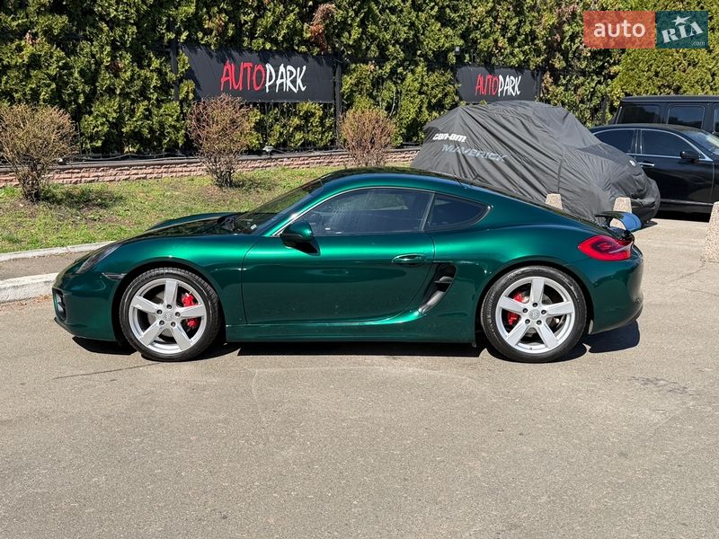Купе Porsche Cayman 2015 в Киеве