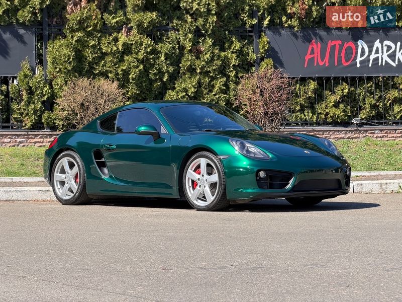 Купе Porsche Cayman 2015 в Киеве