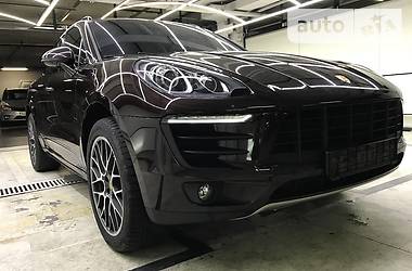 Внедорожник / Кроссовер Porsche Macan 2015 в Киеве