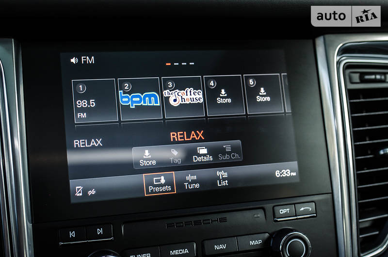 Позашляховик / Кросовер Porsche Macan 2016 в Києві