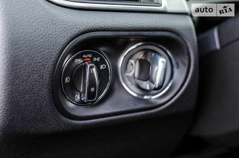 Позашляховик / Кросовер Porsche Macan 2016 в Києві