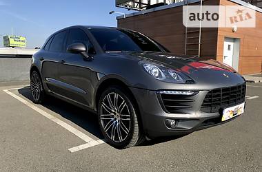 Внедорожник / Кроссовер Porsche Macan 2014 в 