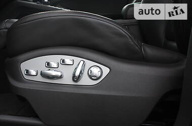 Позашляховик / Кросовер Porsche Macan 2015 в 