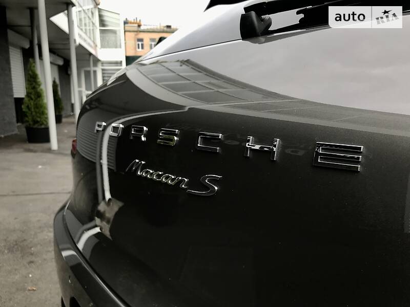 Позашляховик / Кросовер Porsche Macan 2015 в Києві фото 33 Позашляховик / Кросовер Porsche Macan 2015 в Києві