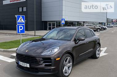 Позашляховик / Кросовер Porsche Macan 2019 в 