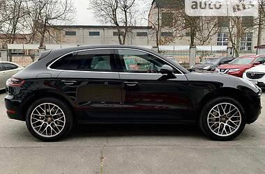 Внедорожник / Кроссовер Porsche Macan 2017 в Одессе