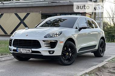 Внедорожник / Кроссовер Porsche Macan 2016 в Днепре