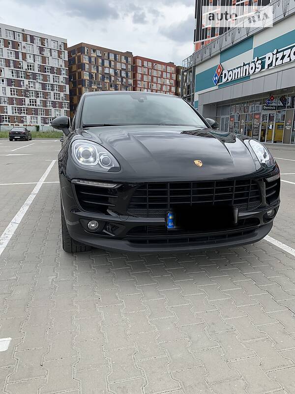 Внедорожник / Кроссовер Porsche Macan 2017 в Киеве